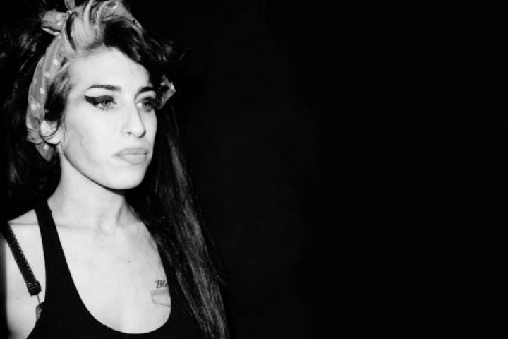 Amy Winehouse生平改编音乐剧 借此纪念Amy