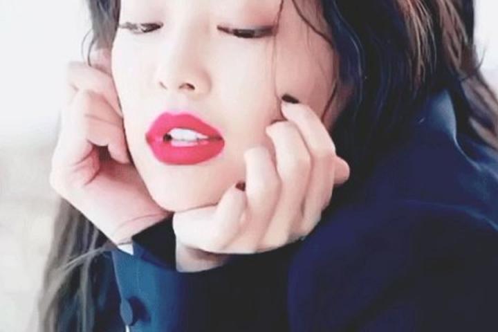 YG官方否认Teddy和Jennie恋爱，表示闻所未闻！
