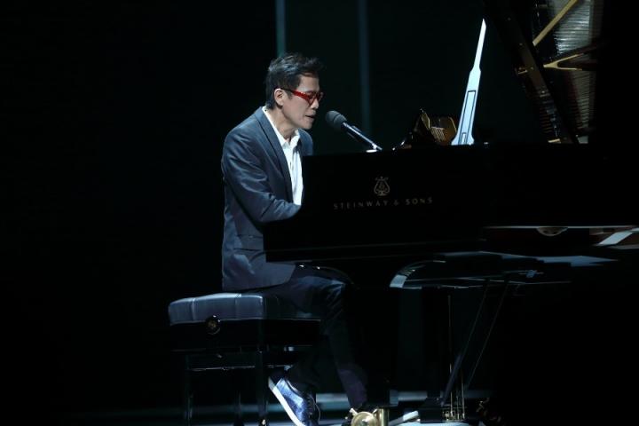 63岁罗大佑巡演开跑，首站燃炸台北小巨蛋
