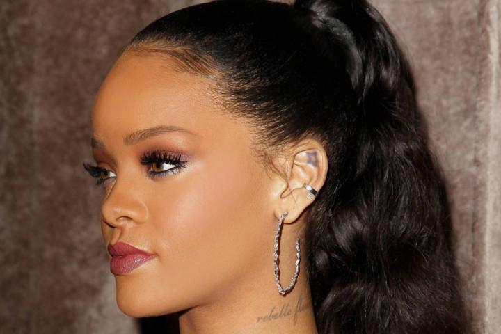国宝级人物！巴巴多斯旅游局将把Rihanna住过的街道用其名字代替
