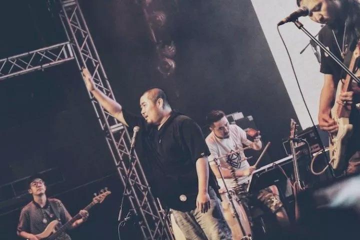 宋冬野年底即将开启巡演,整整一年,终于等到你!