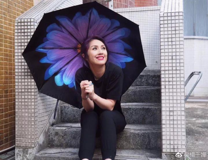 杨千嬅说她想退休了，可我还是不会爱