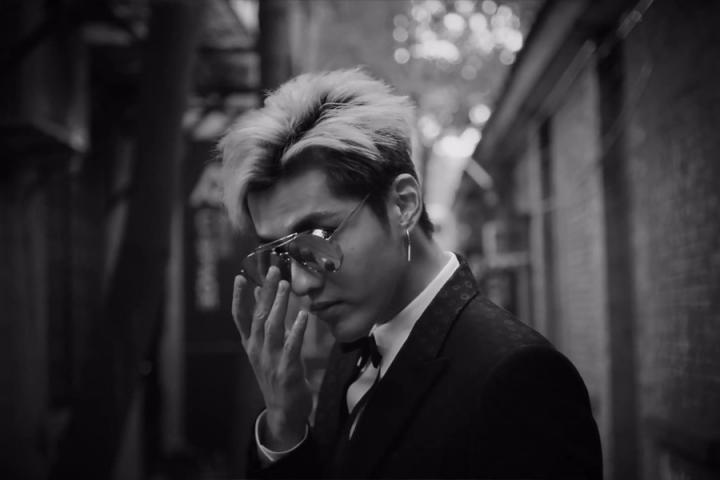 吴亦凡时尚芭莎拍摄花絮，中国有嘻哈选手强势入镜
