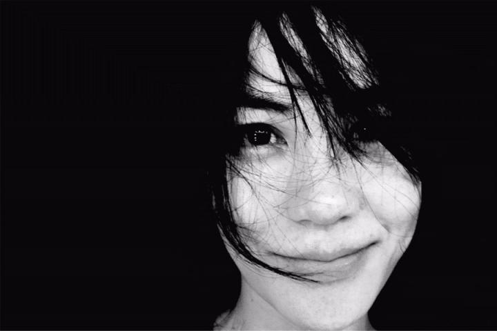 王菲相约李荣浩唱K《作曲家》，窦靖童变迷妹跟着哼唱