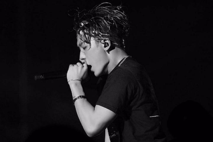 IKON成员BOBBY新单日文版MV上线，满满恋爱气息