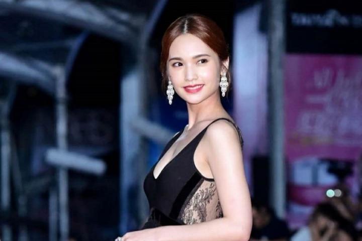 杨丞琳与小S跳ZUMBA，重新诠释10年前歌曲《一千零一个愿望》