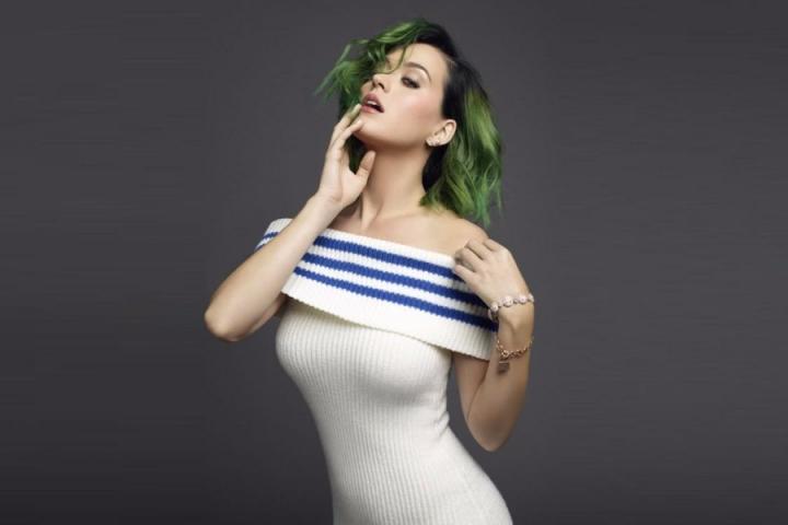 水果姐被拒签，无缘今年上海的维密大秀