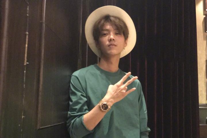 2017鹿晗愿望季开启，鹿晗化身你的“圣诞老人”