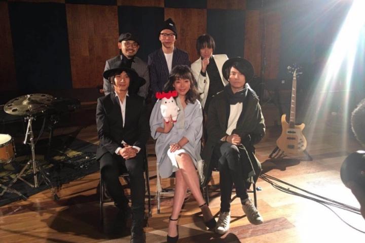 牛奶咖啡全新演绎旅行团原创歌曲《逝去的歌》