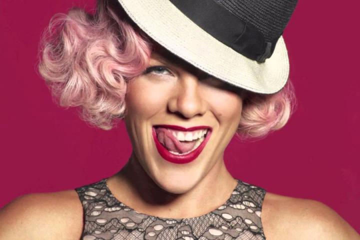 粉妈发布《Beautiful Trauma》MV预告，正片将于21日发行