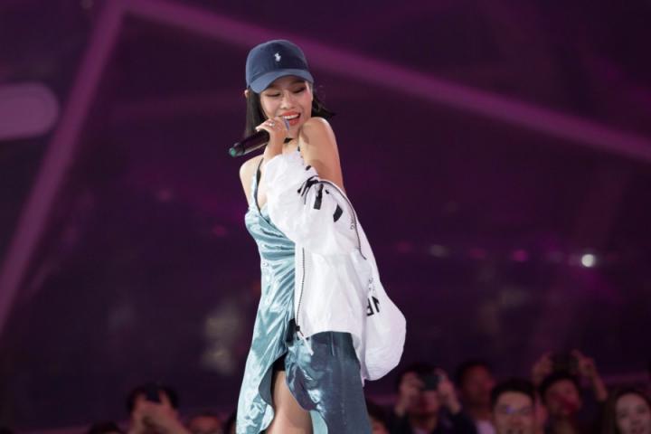 袁娅维献唱迪士尼电影原声，甜蜜恋曲温暖人心