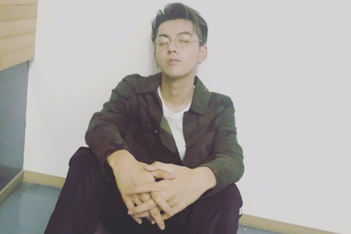 吴亦凡新单《B.M.》宣传照来袭，11月27日见真章