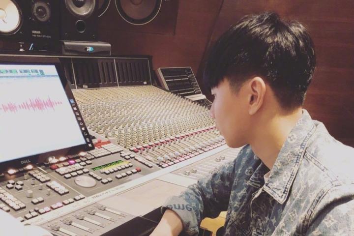 林俊杰压轴献唱金马奖，致敬经典感动全场