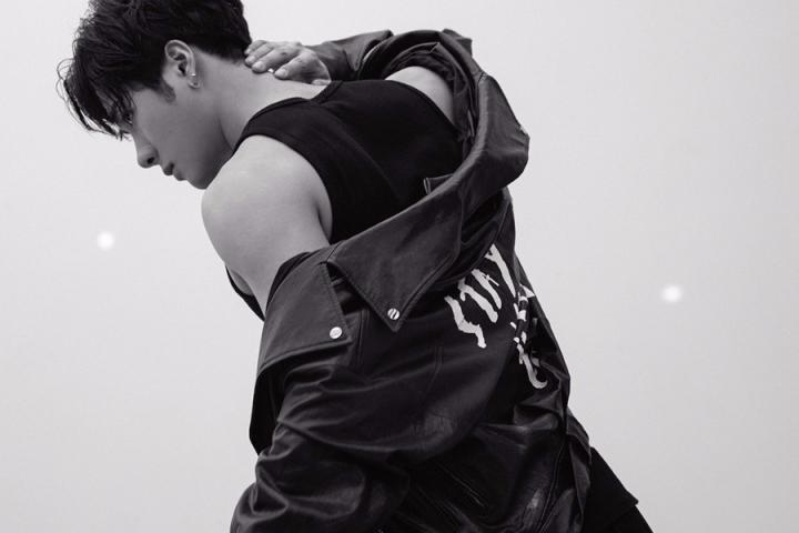 新单发布倒计时，王嘉尔新单《OKAY》宣传照释出