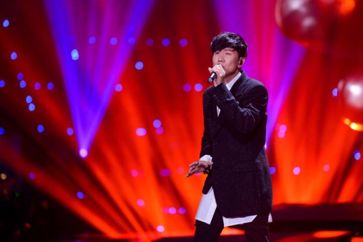 林俊杰新专辑主打歌《小瓶子》上线，温暖情歌助力《假如王子睡着了》