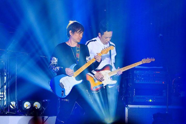 黄贯中携手叶世荣发布新单《路》，走自己的路别害怕