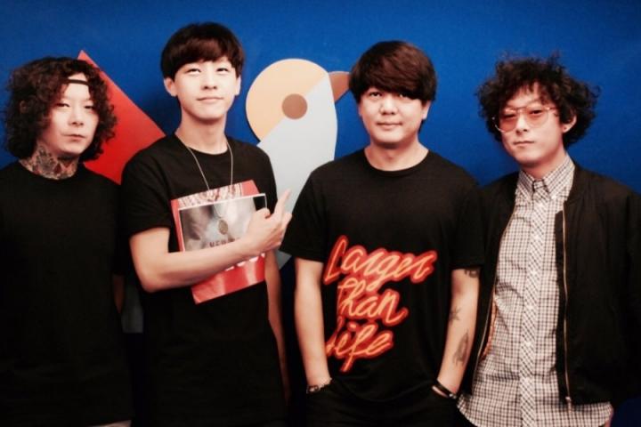 果味VC新单《白色羽毛2017》上线，经典曲目的全新制作