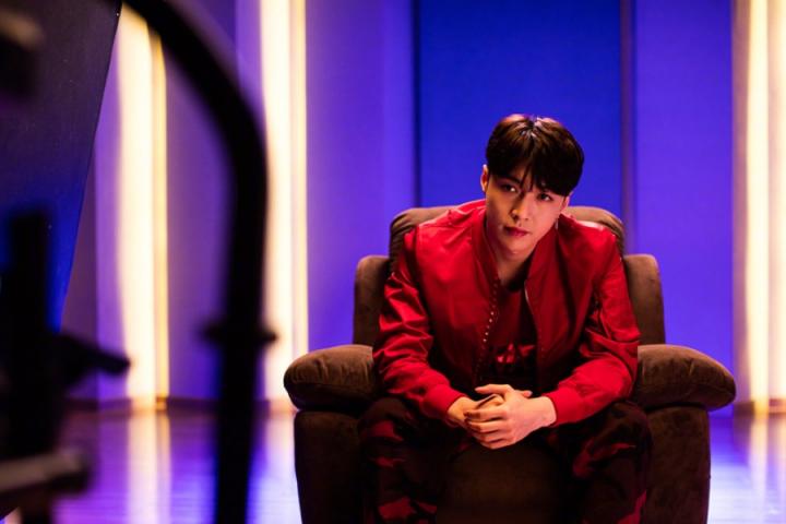 张艺兴成为Valentino中国区品牌大使，邂逅无限可能