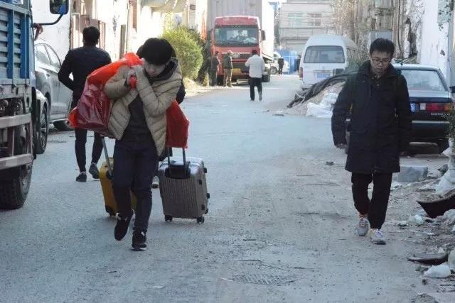 赵雷歌里说北京的冬天太冷,我却觉得更冷的是人心