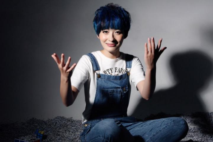 携自导自演MV亮相，曾轶可新单曲《不如我们重新来过》发布