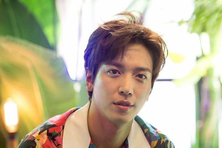 CNBLUE郑容和solo演唱会，确认增加中国香港场次