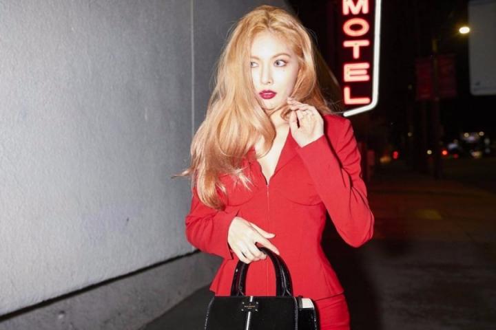 泫雅新单《Lip & Hip》MV释出，粉红泫雅惊艳来袭