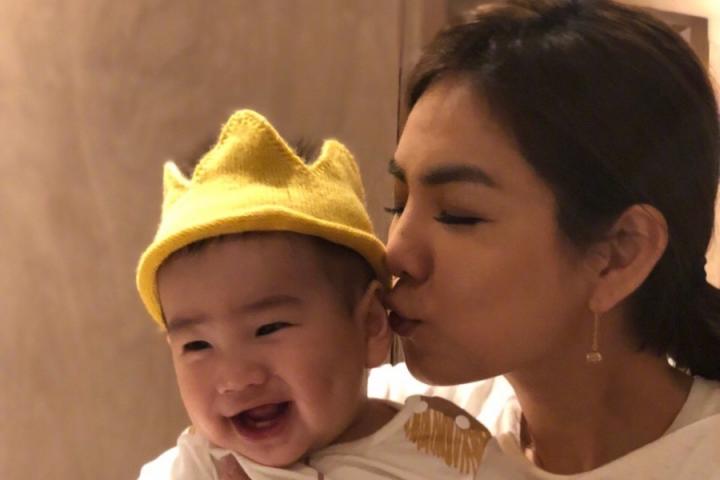 透过小小力量表达大大的爱，Ella爱的摇篮曲《我的宝》MV温馨上线