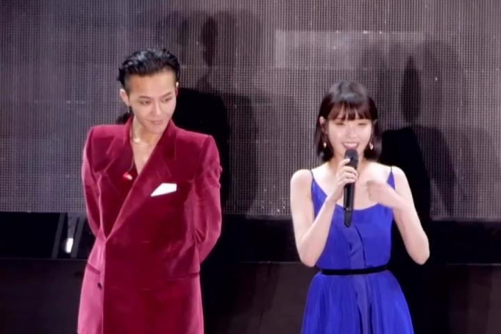 IU演唱会GD权志龙担任嘉宾，双宋cp婚后首次合体现身