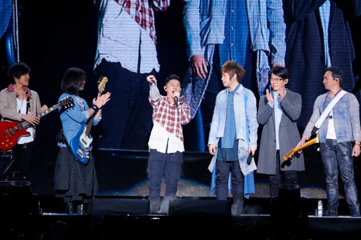 嘻哈版《盛夏光年》上线，五月天与欧阳靖碰撞出怎样火花？