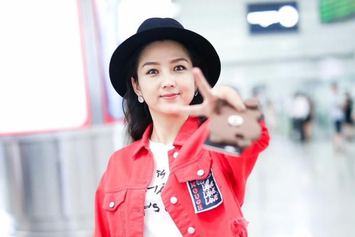 何洁献声电视剧《亲爱的她们》，《只因为爱》诉说坚定