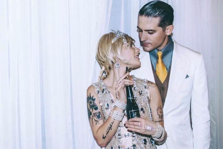 G-Eazy和女友Halsey首演新单，进口狗粮先干为敬