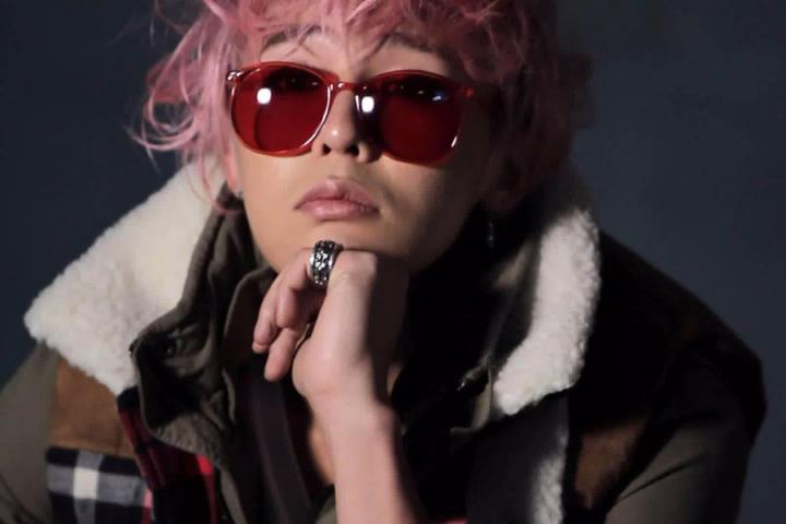 G-Dragon最新日文专辑发售创纪录，勇夺Oricon日榜亚军