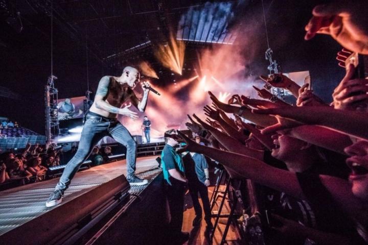 Linkin Park纪念专辑《One More Light》上线，斯人已逝音乐永存