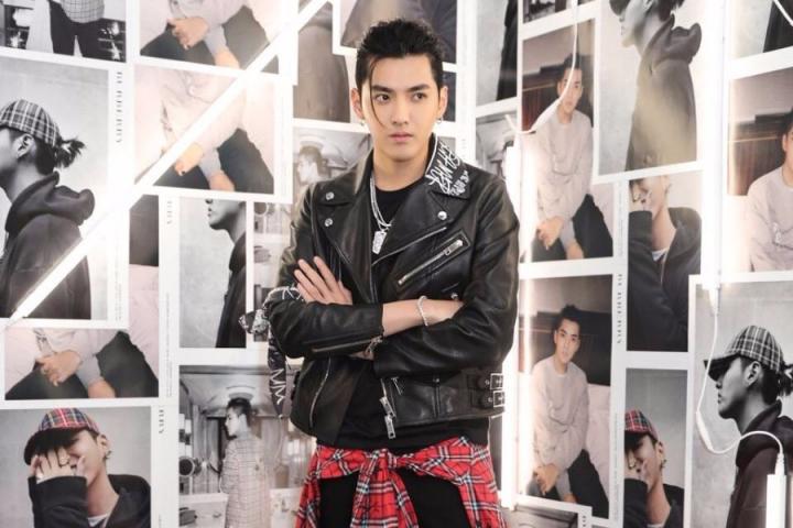 吴亦凡接受采访：“秋裤是一件非常上瘾的单品”