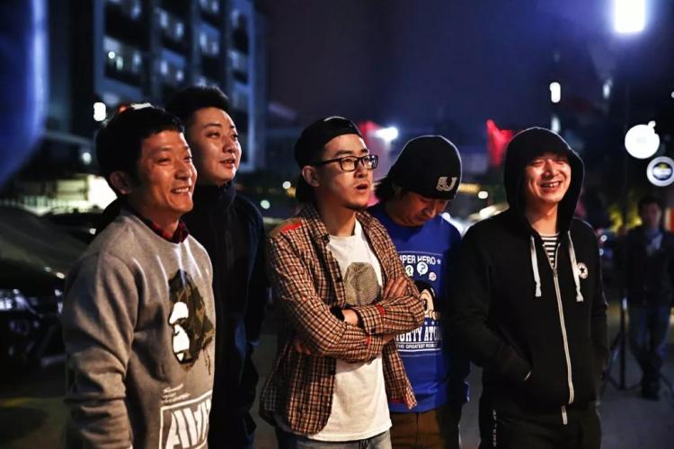 要不是这个闷骚的男人,涅槃不会缔造传奇,柯本也不可能成为“神