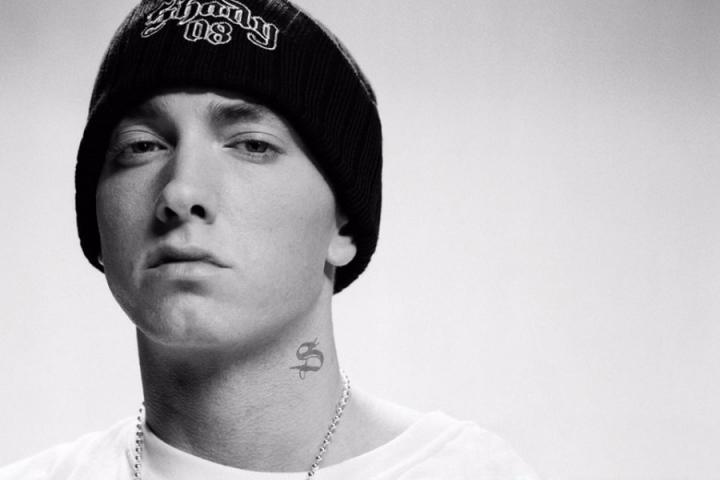 阿姆接受Vulture采访大谈，对记者说：我会使用同志交友软件