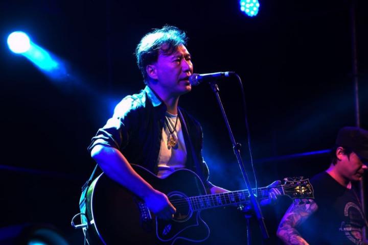 为民谣酒吧讨公道，歌手马条发长文质问珠海市公安局