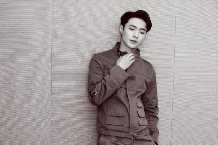 张艺兴正面回应新歌质疑：“谢谢你中肯的评价，我会更加努力的”