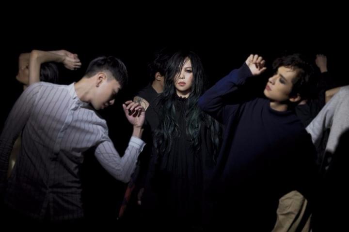 张惠妹新歌《身后》MV上线，平静叙述失去和死亡