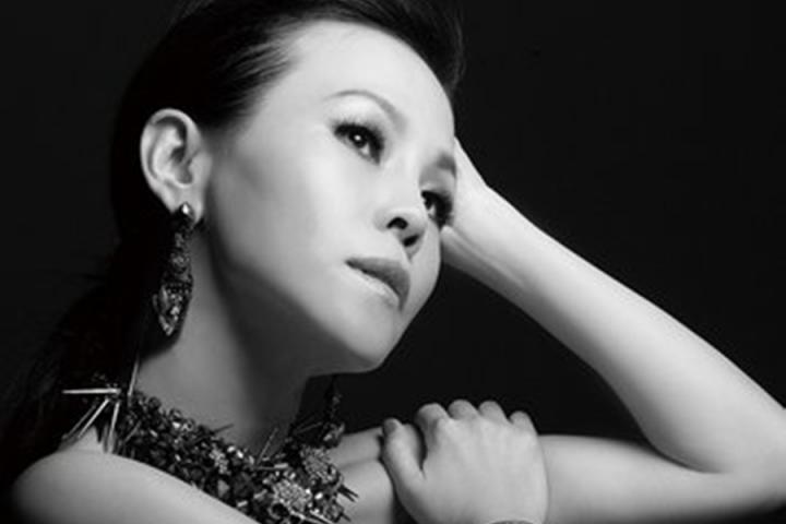 彭佳慧推出全新专辑《想念我自己》，范玮琪倾情助阵