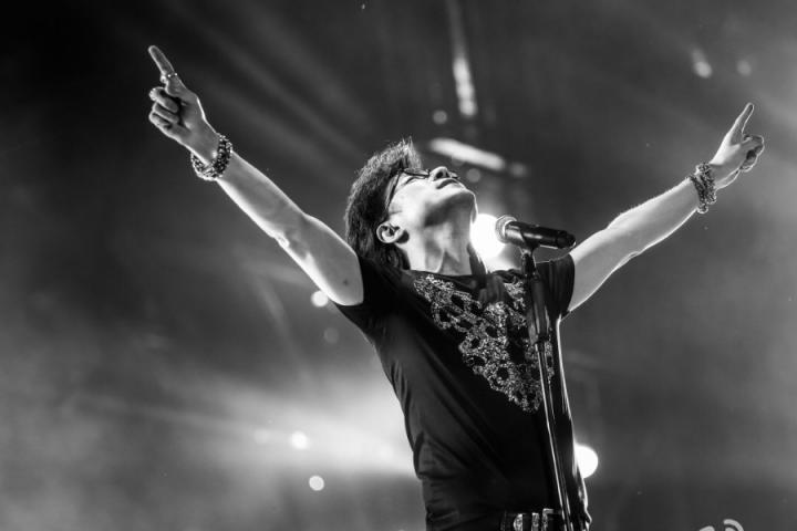 《歌手》汪峰要唱《狗日的青春》，光看歌名就知道要火...