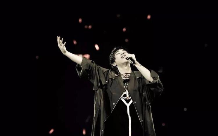 《歌手》冠军尘埃落定,可我觉得他才是无冕之王!