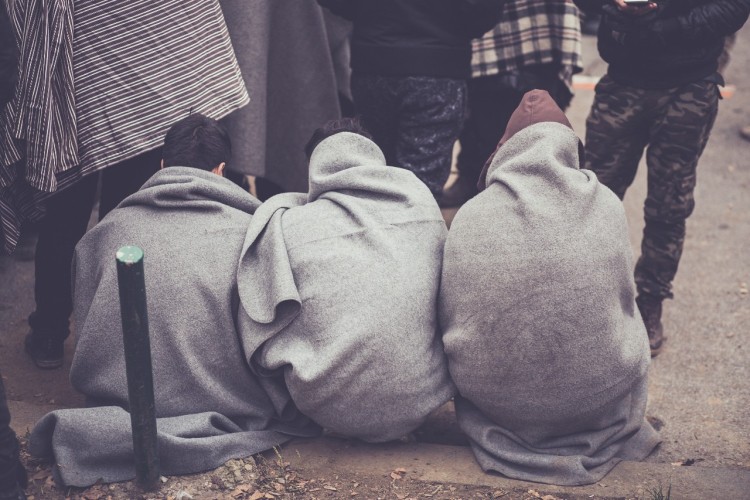 这首被陈鸿宇“跪着”翻唱过的歌，到底有多牛逼？